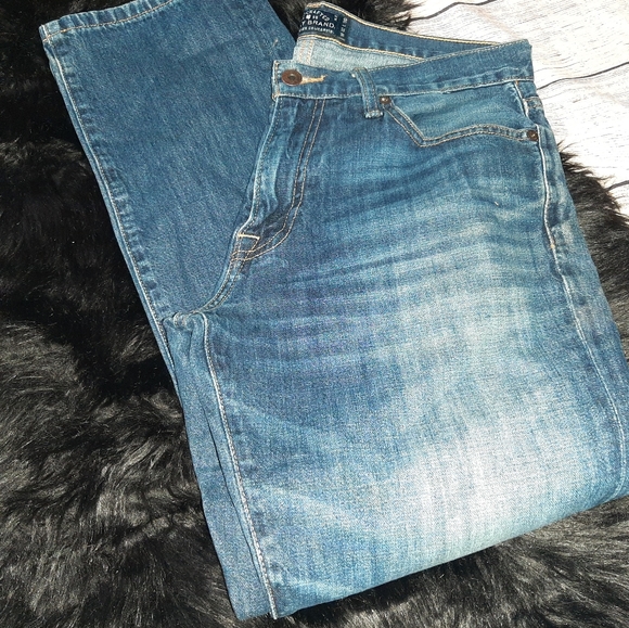 Lucky Brand 221 Original Straight Leg Jeans - Picture 8 of 11